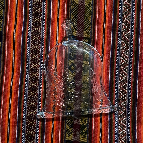 Vintage Christmas 🎄 Scene Bell Shaped Clear Glass Candy Dish - Picture 13 of 16